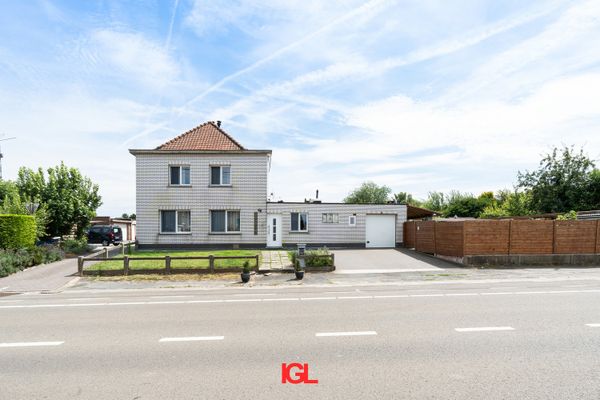 Estate main image