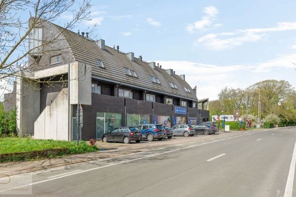 Estate main image