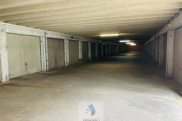 Garage
                            te huur in Deinze
