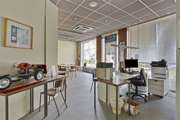 Commercial a vendre / Tongres