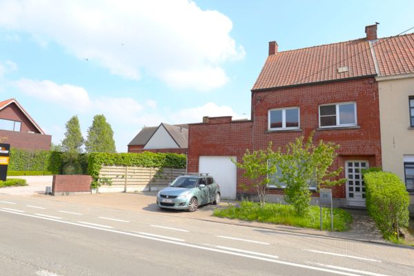 Huis
                                verhuurd
                                in Roeselare
