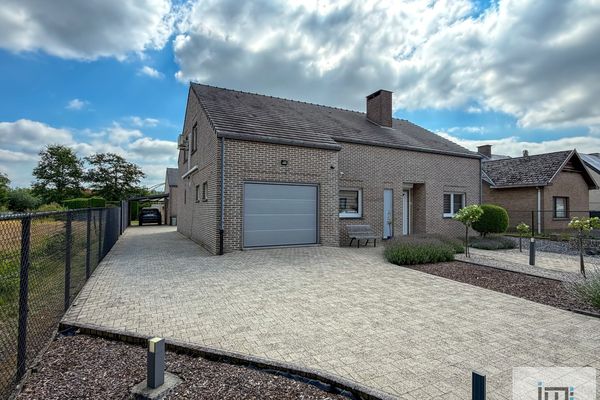Huis te koop / Stokrooie