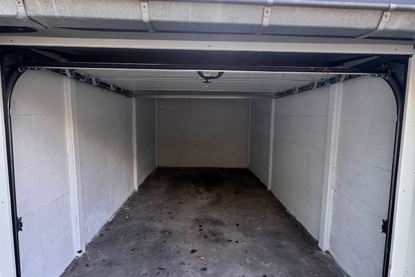 Garage
                            te huur in Ledeberg
