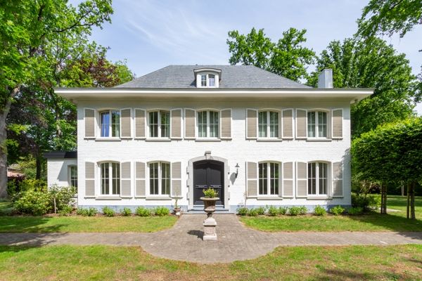 Villa
                                te koop in Brasschaat