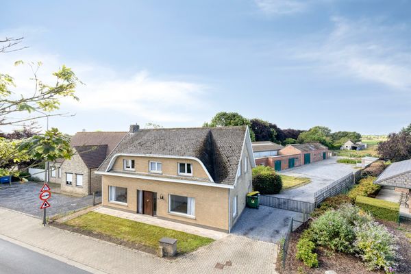 Huis
                                te koop
                                in Kortemark