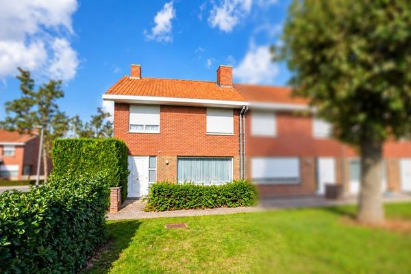 Huis
                                te koop
                                in Deerlijk