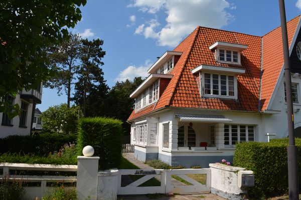 Villa
                            te koop in De Haan