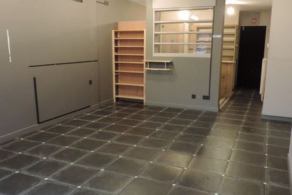 Commercieel te koop / Beringen