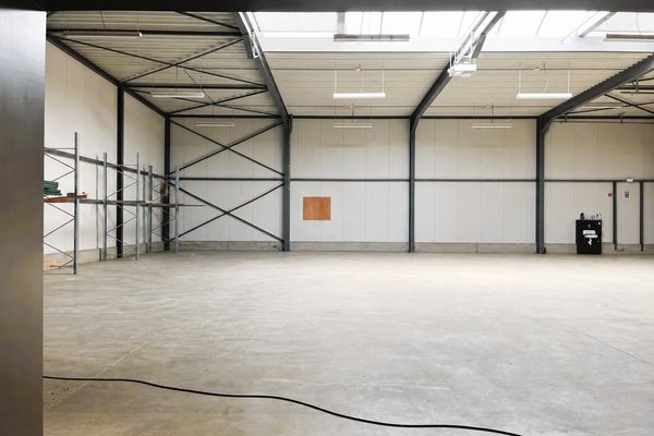 Industrieel te huur / Assent