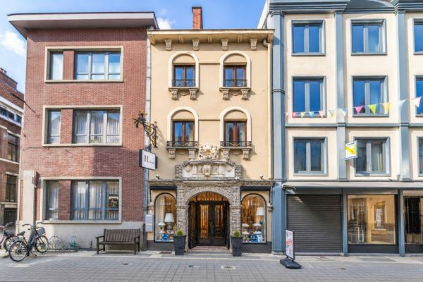 
                                        Huis
                                        te koop
                                        in Hasselt
                                    