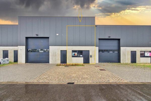 Kantoor
                                te huur
                                in Bree