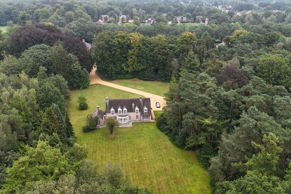 Huis
                                optie huur
                                in Brasschaat