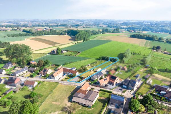 Bouwgrond
                                verkocht in Maarkedal