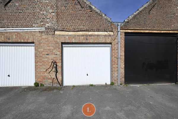 Garage
                            te koop in Menen
