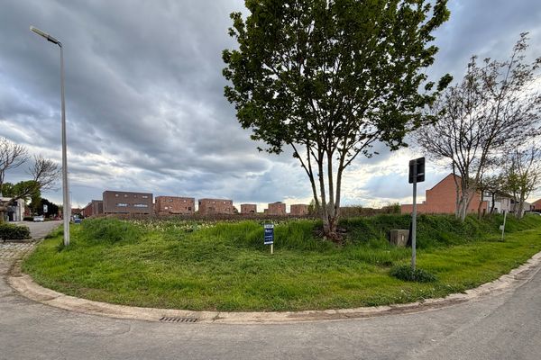 Bouwgrond
                            te koop in Meeswijk