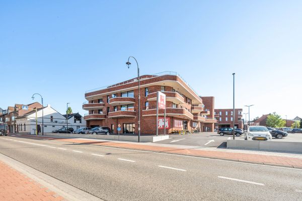 Estate main image