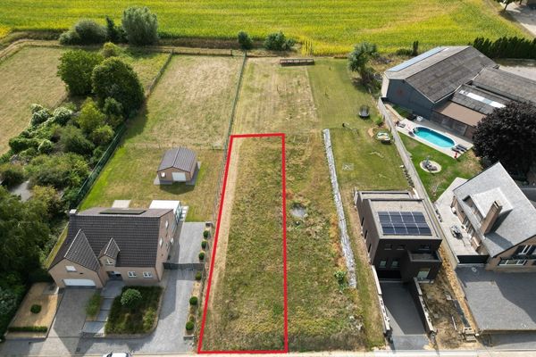 Bouwgrond
                            te koop in Riemst