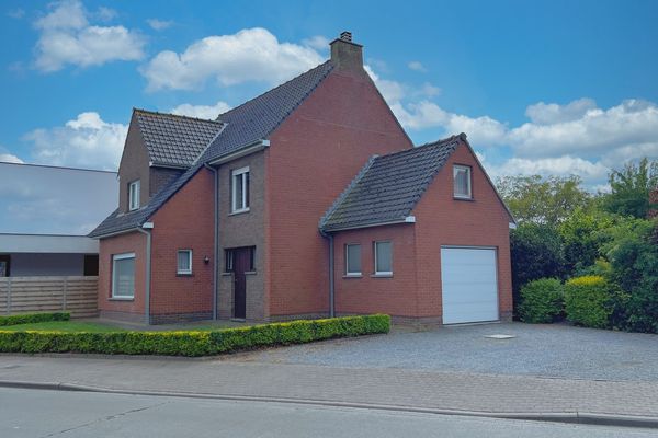 Huis
                                te koop
                                in Torhout