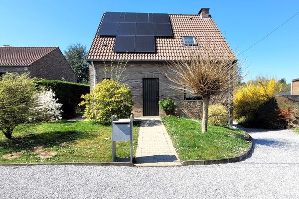Maison
                                a louer
                                in Sauvenière