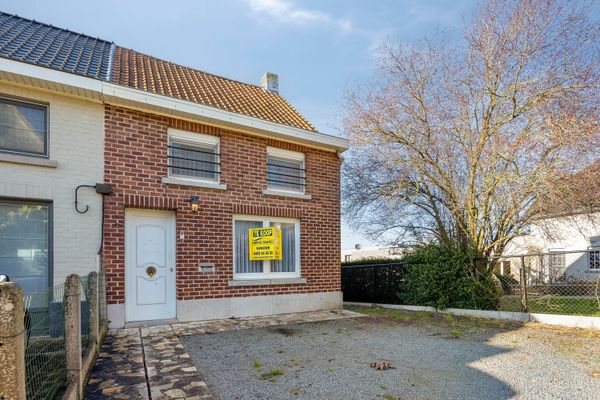 Huis in Denderwindeke