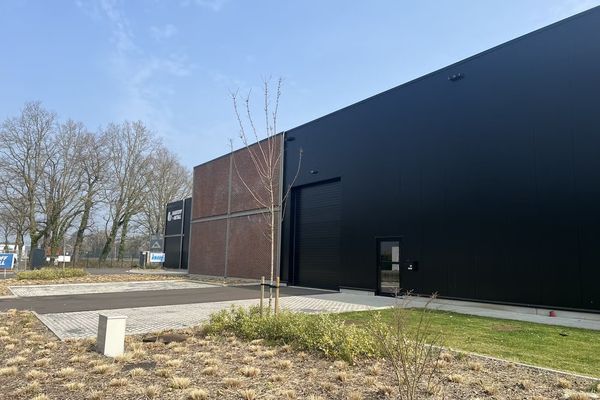 Industrieel te koop / Hasselt