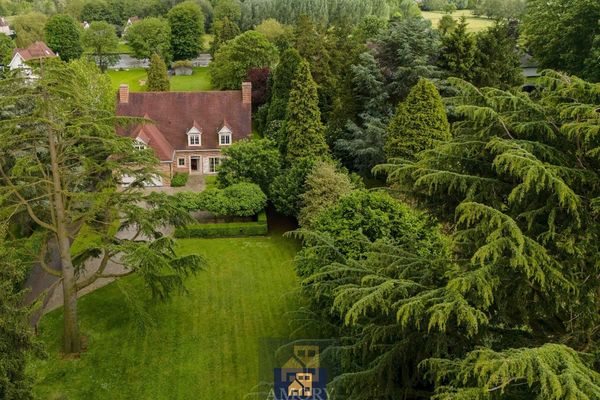 Huis
                                uit mandaat (koop)
                                in Drongen