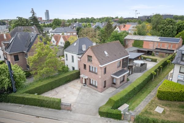 Praktijkruimte
                            te koop in Gent