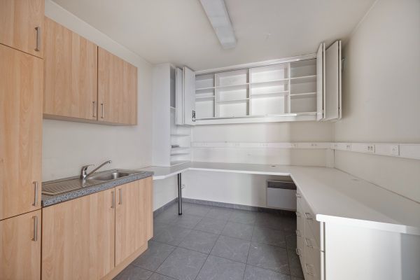 Commercial a louer / Bilzen-Hoeselt