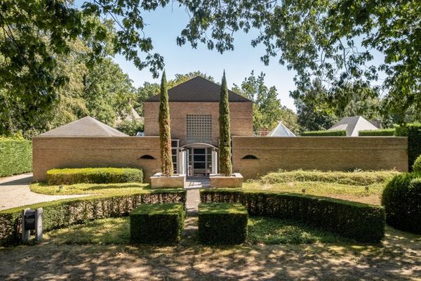 Villa
                            te koop in Brasschaat