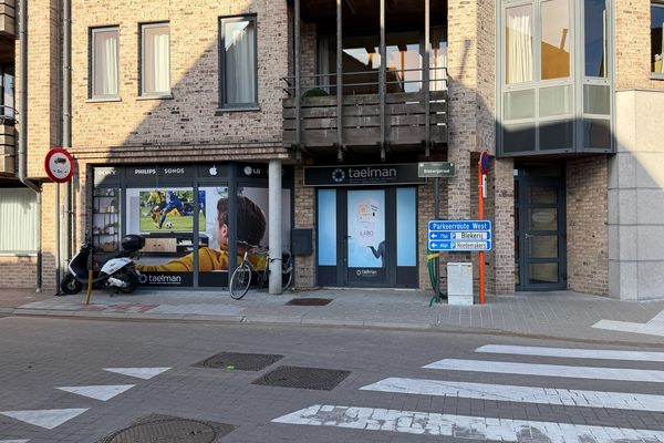 Commercieel
                                te koop
                                in Torhout