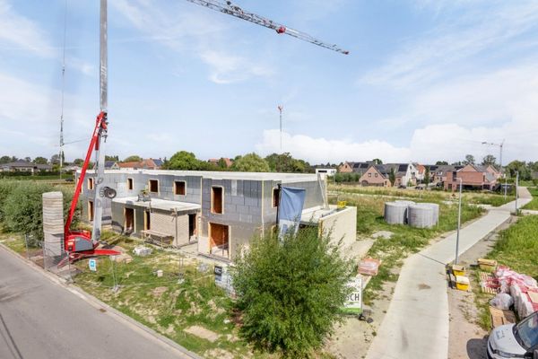 Huis
                                te koop
                                in Roeselare