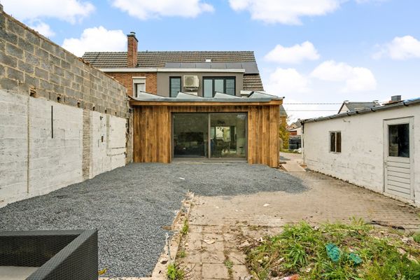 Huis te koop / Hoeleden