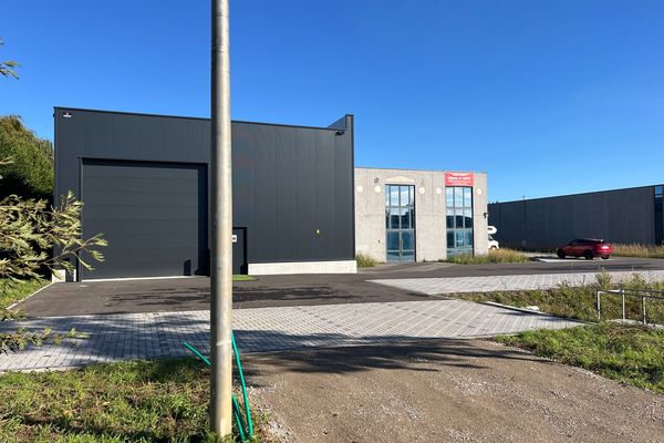 Industrieel te huur / Lanaken