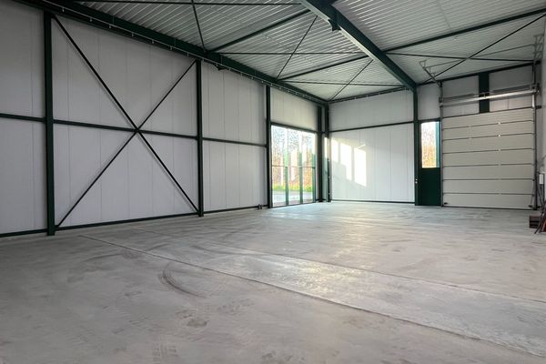 Industrieel te koop / Hasselt