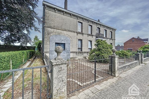 Herenhuis
                            te koop in Bocholt