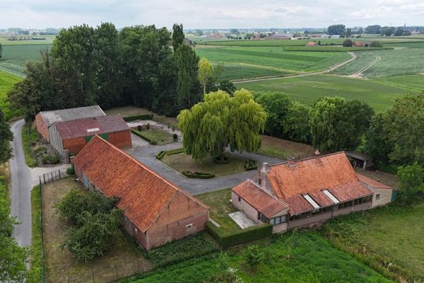 Hoeve te koop in Poeke