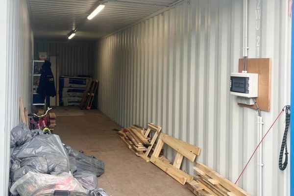 Opslagplaats
                            te huur in Gits