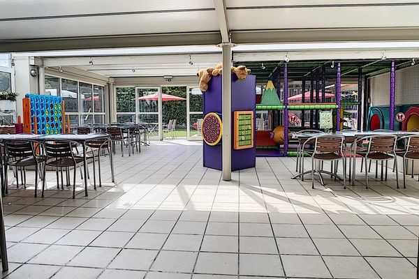 Commercieel te koop / Koersel