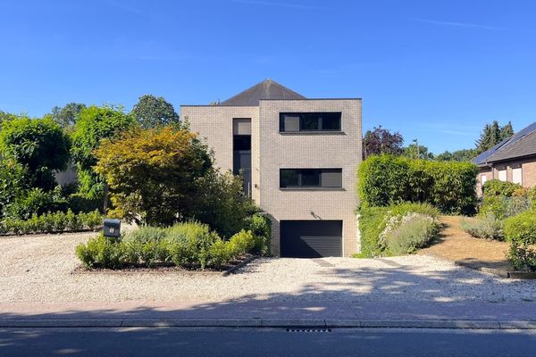 
                                        Huis
                                        verhuurd
                                        in As
                                    