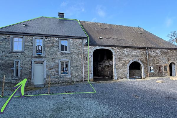 Huis
                                te koop
                                in Libramont-Chevigny