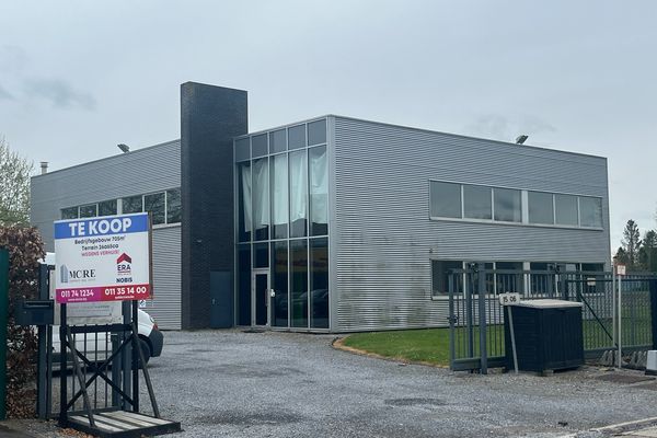 Semi industrieel in Herk-de-Stad