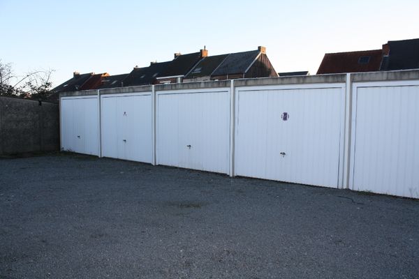Garage
                            te koop in Sint-Gillis-Dendermonde