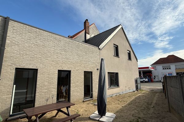 Estate main image