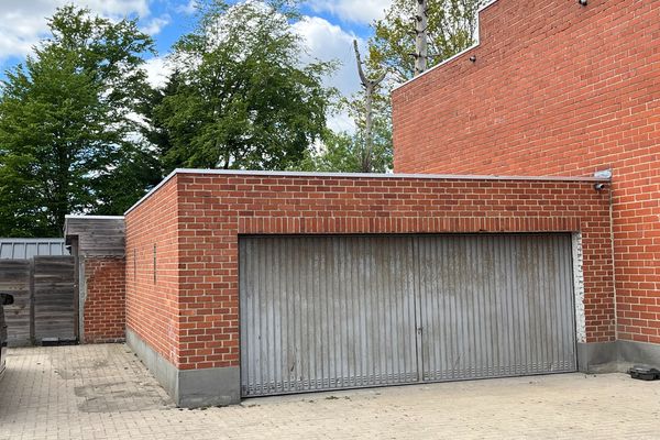 Garage
                            te huur in Deerlijk