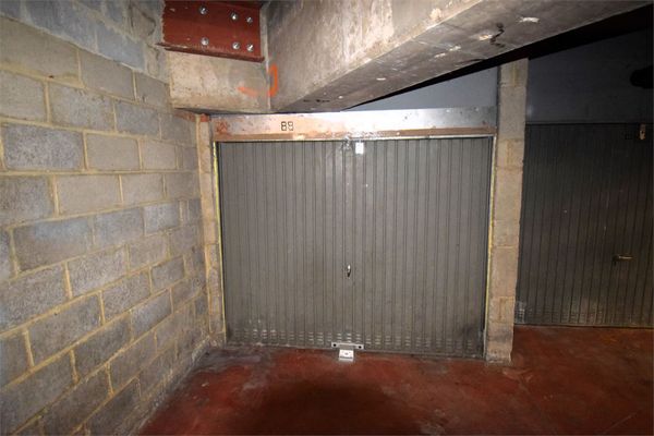 Garage a vendre / Molenbeek
