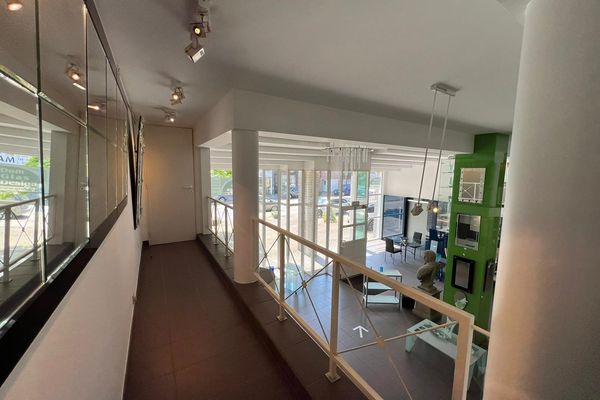 Commercieel te koop / Merksem