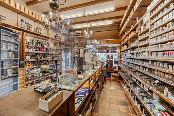 Commercieel te koop / Sint-Truiden