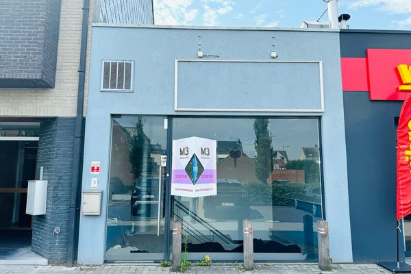 Commercieel
                                te huur
                                in Bornem