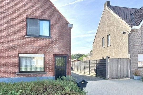 Huis
                            te koop in Waregem