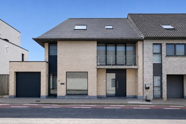 Huis
                                te koop
                                in Zwevezele